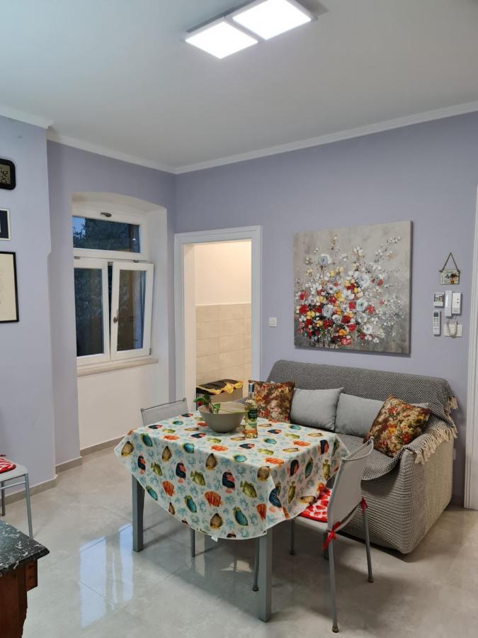 Villa Jure - Apartment Mirjana ลอฟราน ภายนอก รูปภาพ